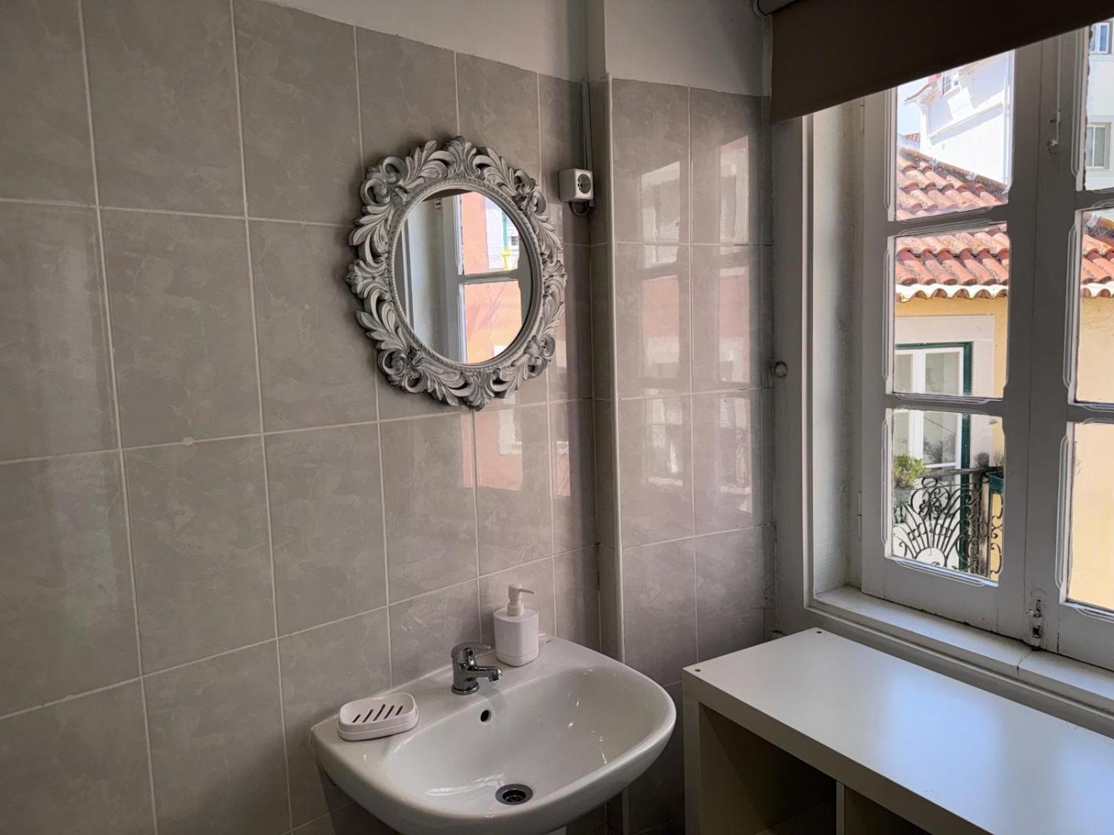 Alfama Vintage 1 Ten Guests - Alfama Vintage 2 Five Guests - Alfama Vintage 3 Three Guests Lisboa المظهر الخارجي الصورة